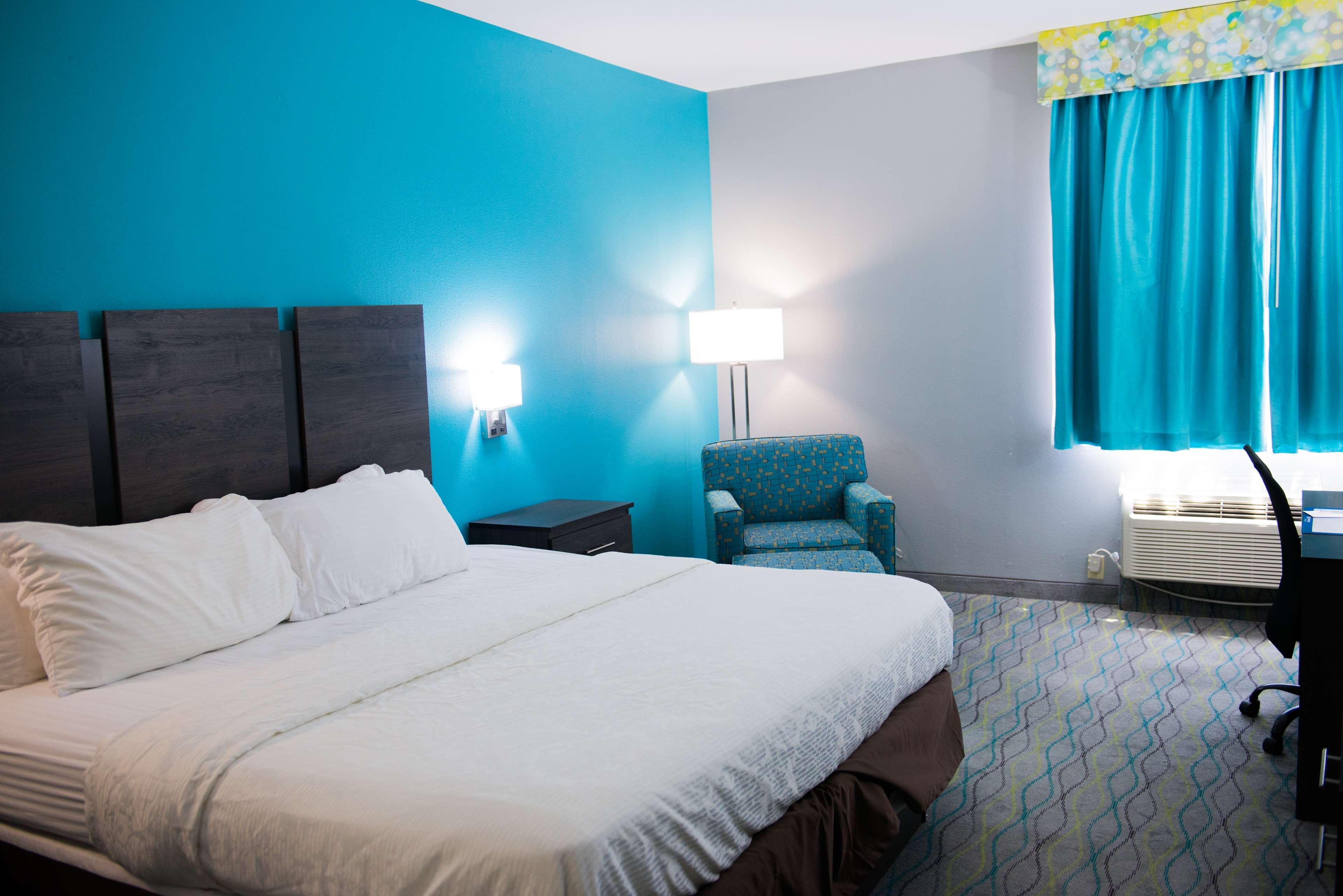 Best Western Executive Inn Корсикана Экстерьер фото