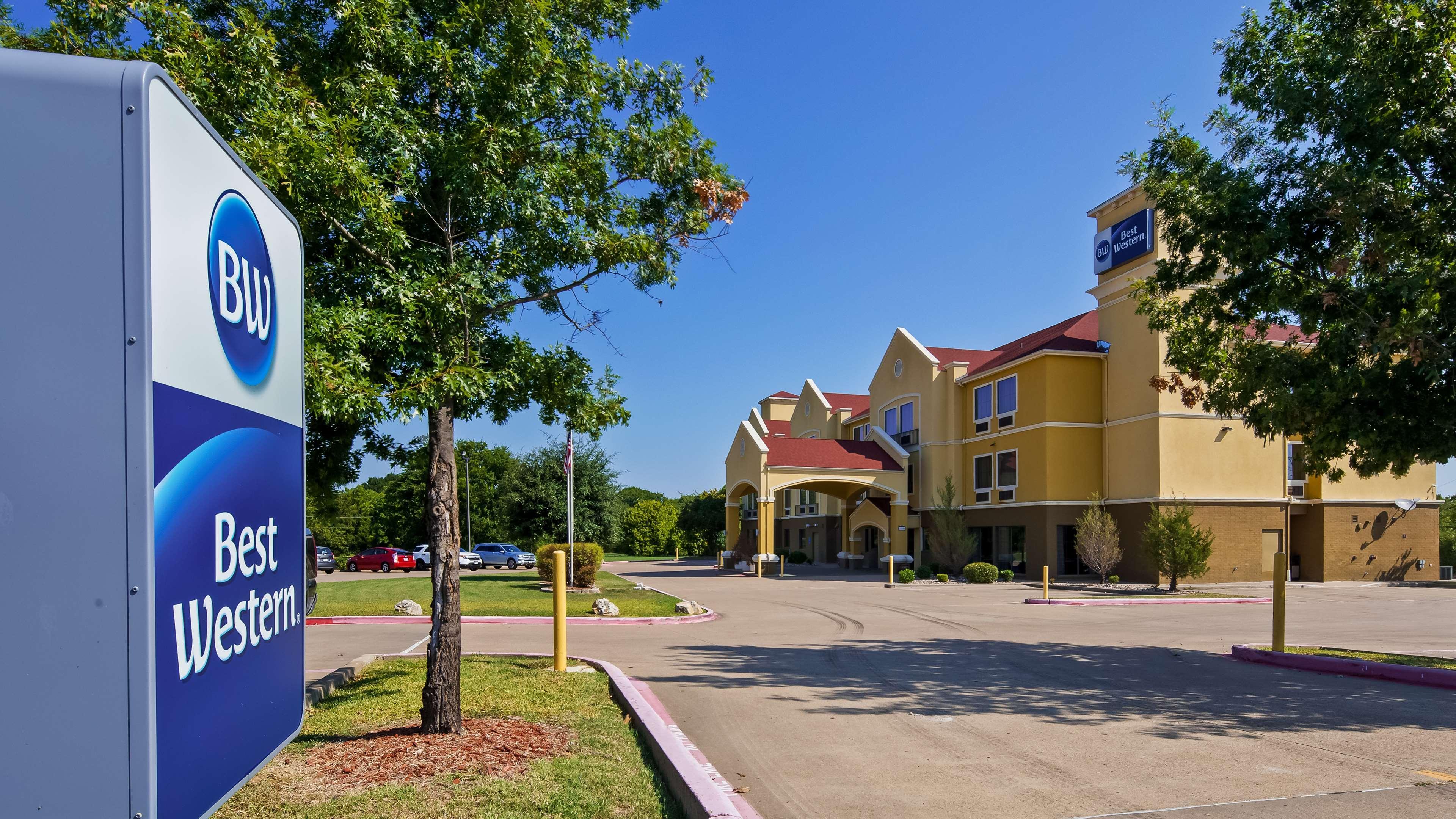 Best Western Executive Inn Корсикана Экстерьер фото